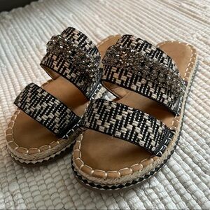 Crown Vintage
Miyan Espadrille Sandal 6